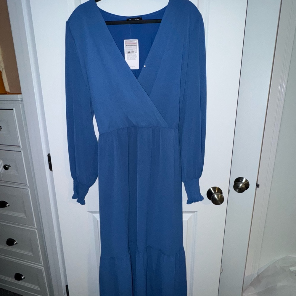 *New, never worn* PRETTYGARDEN Blue Long Sleeve Dress